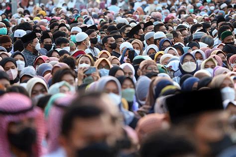 Ribuan Umat Islam Padati Masjid Istiqlal Untuk Salat Idul Adha