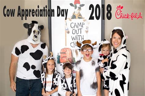 10 Years of Cow Appreciation! – Messymom