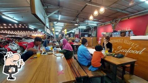 Kingseafood Kerang Kiloan Pamulang Restaurant South Tangerang