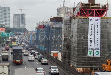 Pembangunan Tol Jakarta Cikampek Ii Antara Foto