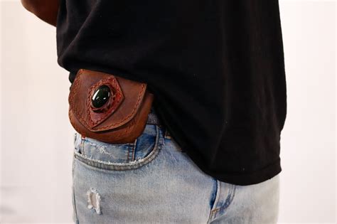 9 Best Belt Wallet For 2023 Touristsecrets