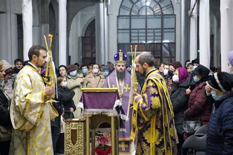 Liturghia Darurilor și concert de pricesne Emoție și rugăciune în