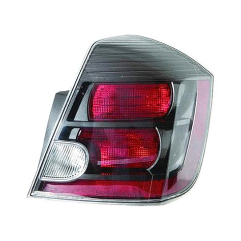 2009 Nissan Sentra Tail Light Replacement