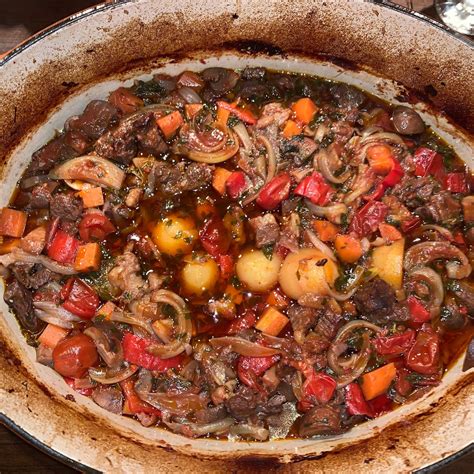 Boeuf Bourguignon Ala Gryte I Ovn En Fransk Klassiker Med Superkraft