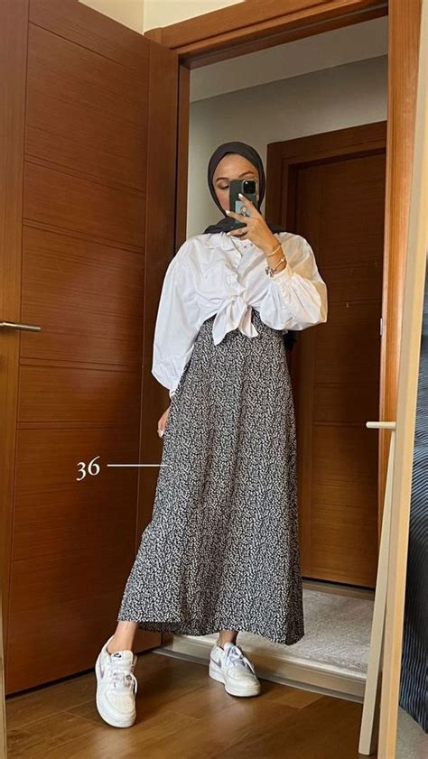 Pin By Ghofrane Bouazza On Enregistrements Rapides Hijab Fashion