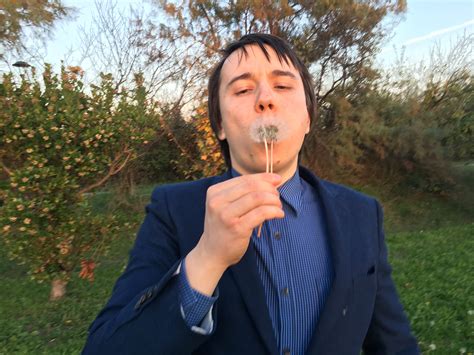 Oleg Belousov – Medium