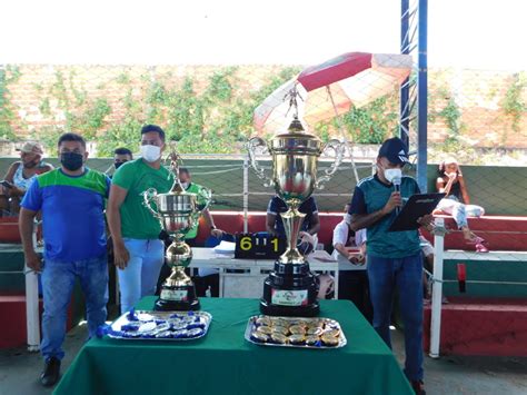 Time Deus Me Deu Campe O Da I Copa Freitense De Futsal Pelos