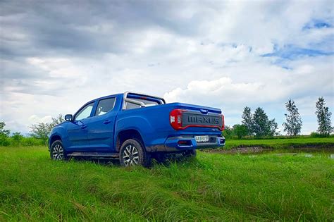 В Україну завезли перший електричний пікап Maxus Т90 - newsauto.com.ua