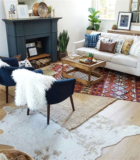 Layering Rugs Home Décor Trend How To Layer Rugs