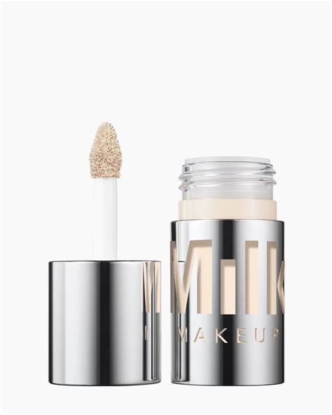 Correttore Milk Future Fluid All Over Cream Concealer Nuvole Di Bellezza