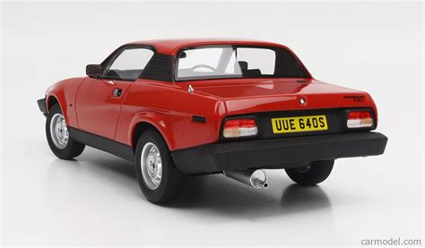 CULT-SCALE MODELS CML115-1 Scale 1/18 | TRIUMPH TR7 COUPE 1979 RED