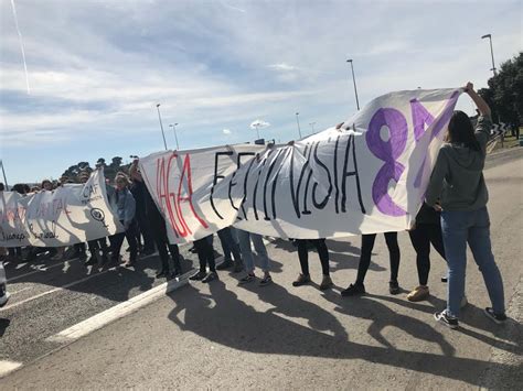 Estudiants Tallen L AP 7 A L Altura De La UAB Per Convocar La Vaga