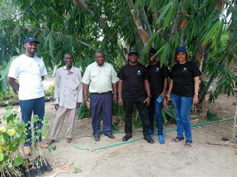 Apc Bamboo Kilifi 201811 Plantation Owners Visiting APC Fa Flickr