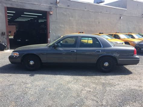 Picture Car Services Ltd Ford Crown Victoria Grey Nd Undercover