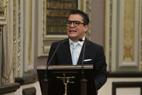 NOTICIAS TEZIUTLAN INFORMA GERARDO ISLAS RECONOCE EL TRABAJO REALIZADO