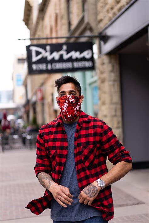 Still have to wear masks at work.Still looking good and fashionable