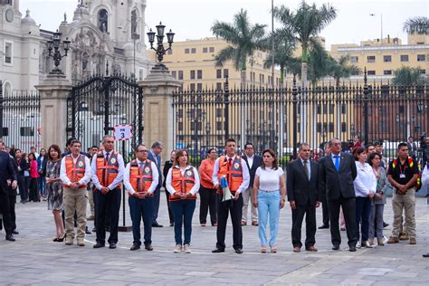 Presidenta Dina Boluarte Participa En Simulacro Nacional Multipeligro