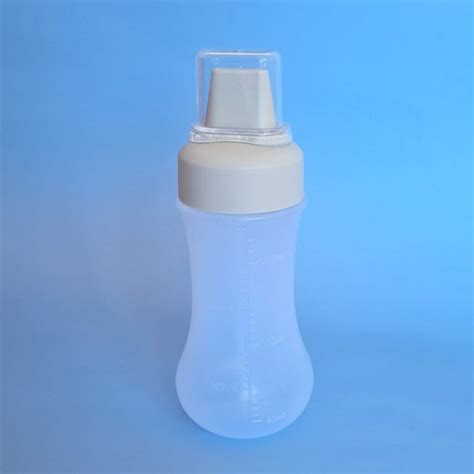 Squeeze Bottle Sarah Valette Cake Artist