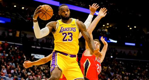 Lebron James Signe Un Nouvel Exploit Video