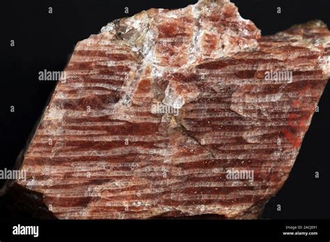 Perthite This Mineral Is A Rock Formed From Interspersed Layers Of