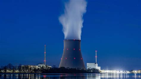 So Zeitintensiv Ist Der R Ckbau Von Bayerns Atomkraftwerken