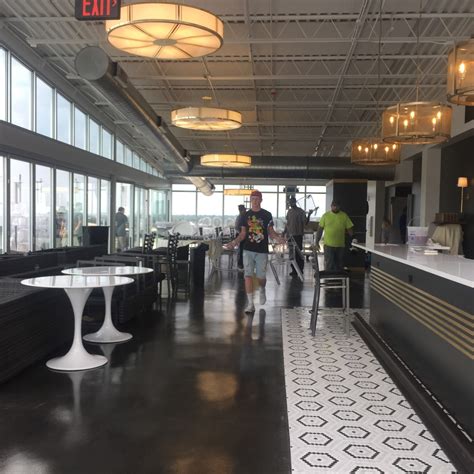 Watch Sneak Peek Of Columbus Unrivaled Rooftop Bar 614now