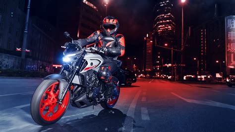 Yamaha Mt Llega La Renovaci N De La Naked Lightweight