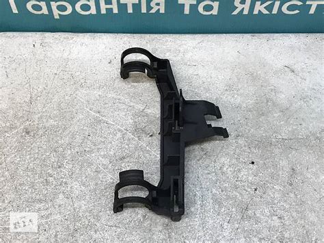 Б/у Крепление ручной подкачки топлива опора груши подкачки Citroen C4 ...