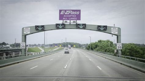 Connecticut Governor Backs Off Of Trucks Only Toll Plan Itrucker