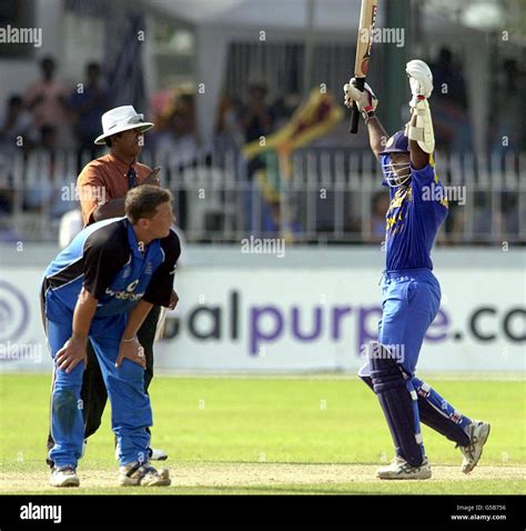 Sri Lankas Romesh Kaluwitharana Raises His Bat For His Century Hi Res