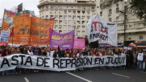 Caba Le Descontará El Día A Los Docentes Que Hacen Paro Por Los