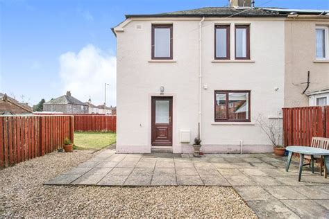 Alexander Drive Kinross Ky13 3 Bedroom Semi Detached House For Sale