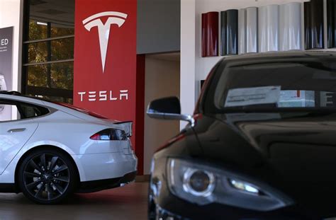 Tesla Passes General Motors To Become Most Valuable U S Automaker