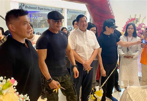 Deddy Corbuzier Resmikan Osbond Gym Cabang Ke 15 Di Gajah Mada Plaza