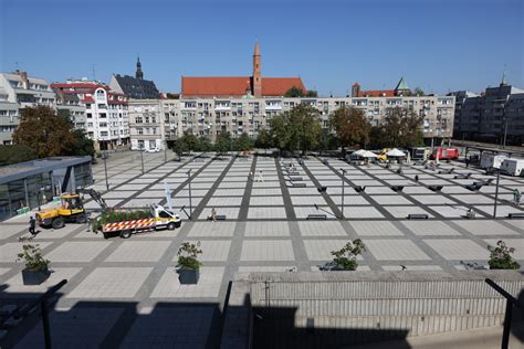 Rewolucja rozpoczęta Plac Nowy Targ będzie zielony Prace ruszą lada