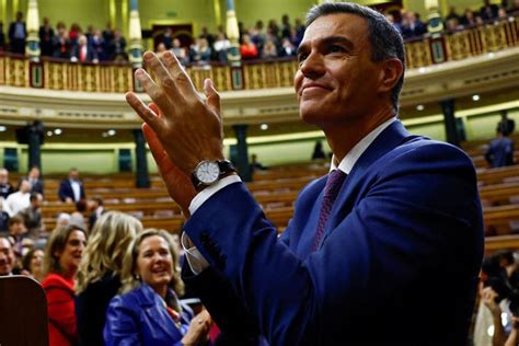 Canarian Weekly - Pedro Sánchez is re-elected as Prime Minister after ...