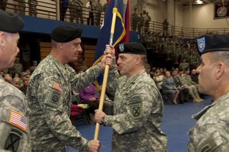 Th Mountain Division Welcomes New Commanding General Article The