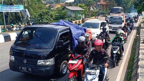 Kondisi Lalin Jalur Nagreg Sempat Terjadi Kepadatan Hingga