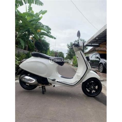 Motor Vespa Primavera V Surat Lengkap Pajak On Mulus Harga Nego