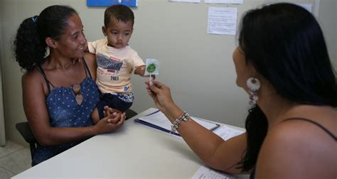 Ao Garantir O Acesso Da Popula O A Direitos Fundamentais Assistentes