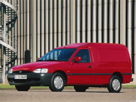 Fotos De Ford Escort Van 2002