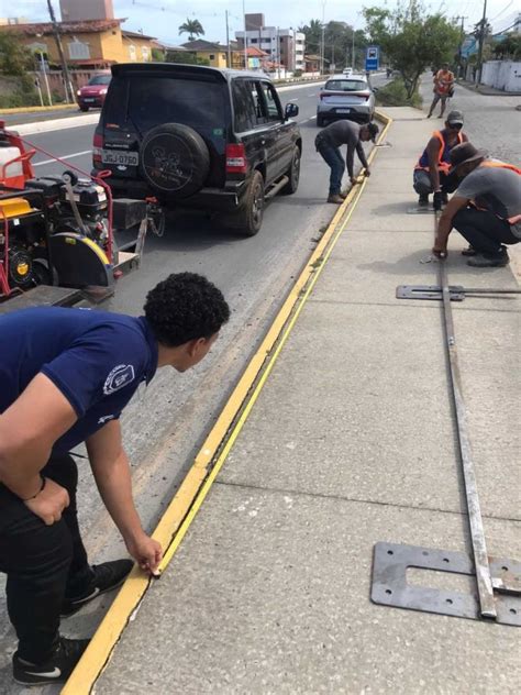 PINTURA DE FAIXAS ELEVADAS E IMPLANTAÇÃO DE PONTOS DE ÔNIBUS NA ORLA