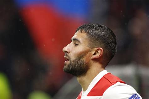 Nabil Fekir Est Victime Et Va D Poser Plainte Dans Une Affaire D