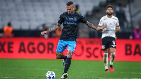 Grêmio bate o martelo e define contrato de Luan para 2024