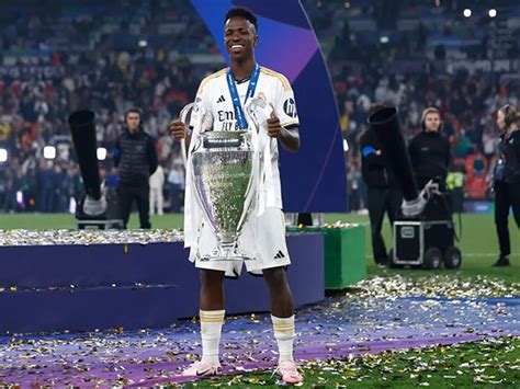 Real Madrid Win 2024 UEFA Champions League Trophy Beating Verloop Io