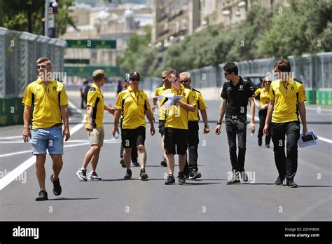 Kevin Magnussen Den Renault Sport F Team And Esteban Ocon Fra