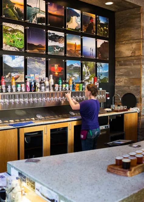 18 Best Portland Breweries: Oregon's Microbrewery Guide | Growlers