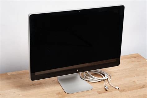 Apple Cinema Display LED 24 Zoll Monitor (Gebraucht) in Wettingen für ...
