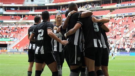 Comentarista não mede palavras elogia o Botafogo dá aviso sobre o