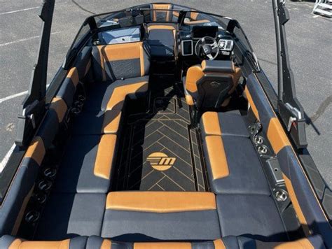 2024 Malibu Wakesetter 23 LSV S3841 Minnesota Inboard Water Sports